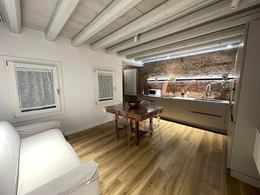 Antico Rudere Luxury Apartment Chioggia Extérieur photo